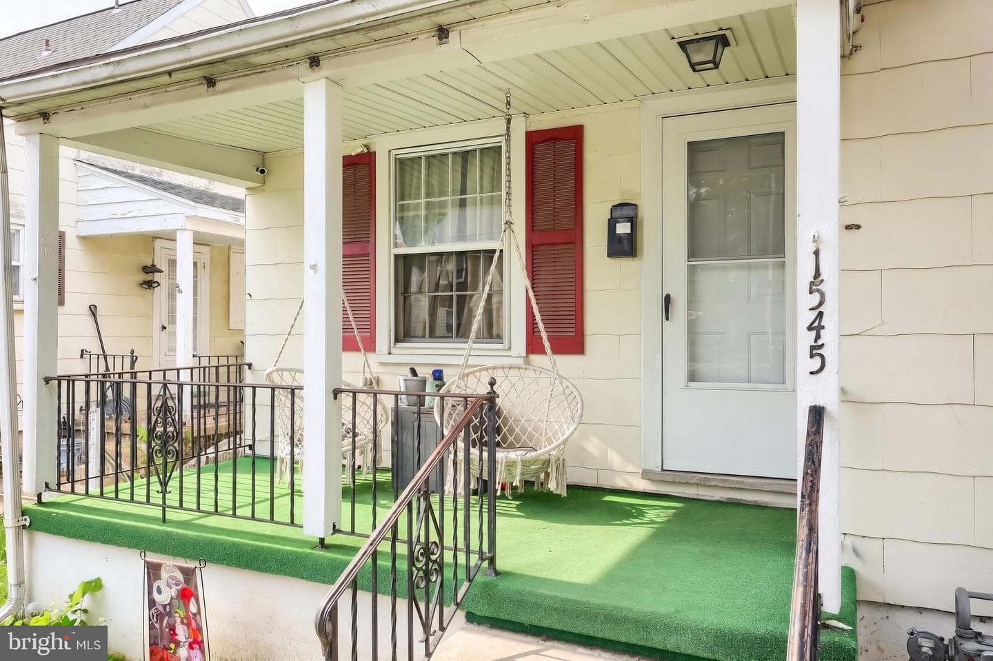 1545 Stanton Street photo 3