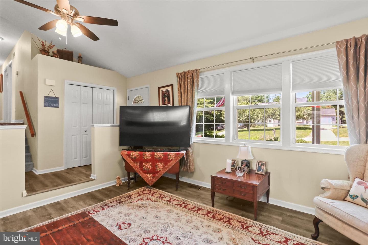 17 Ecker Avenue photo 12