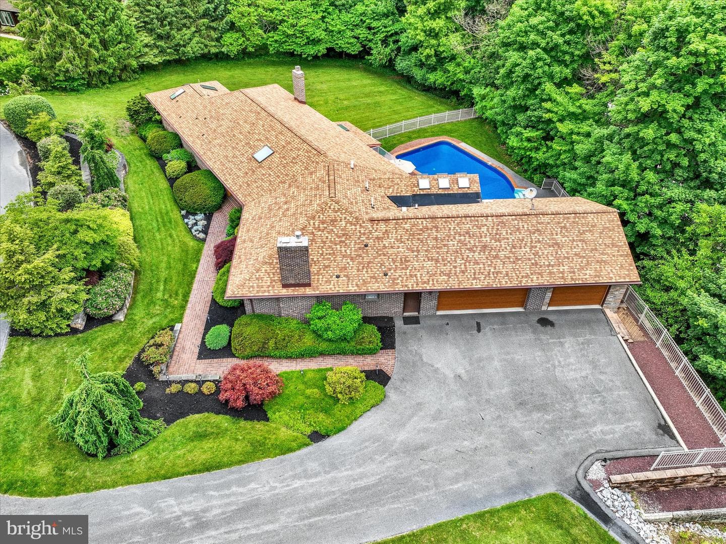 167 N Strathcona Drive, York