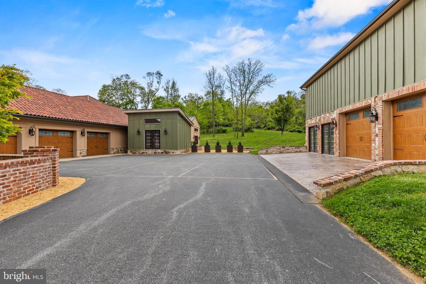 1257 Water Street photo 61
