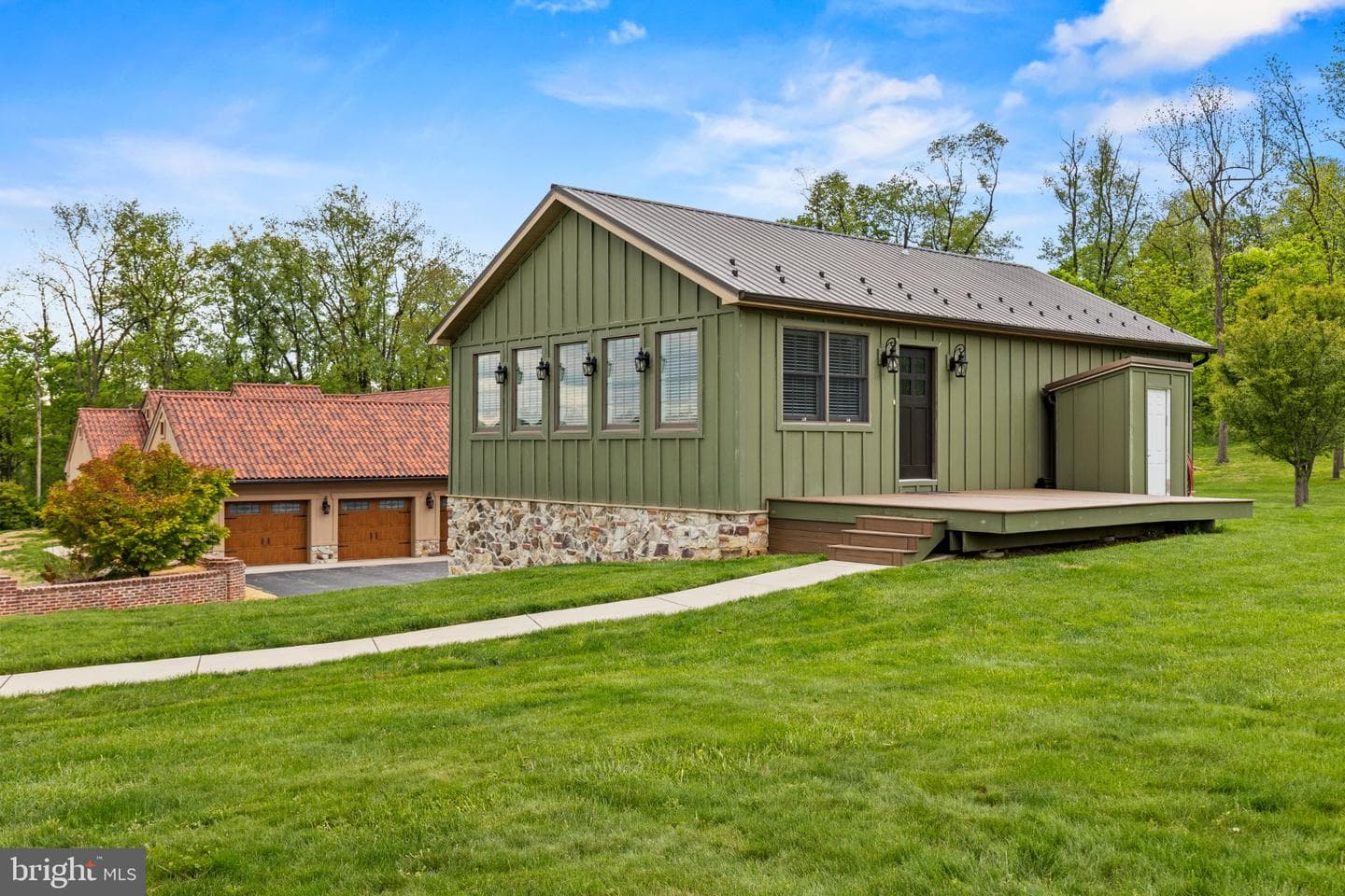 1257 Water Street photo 64