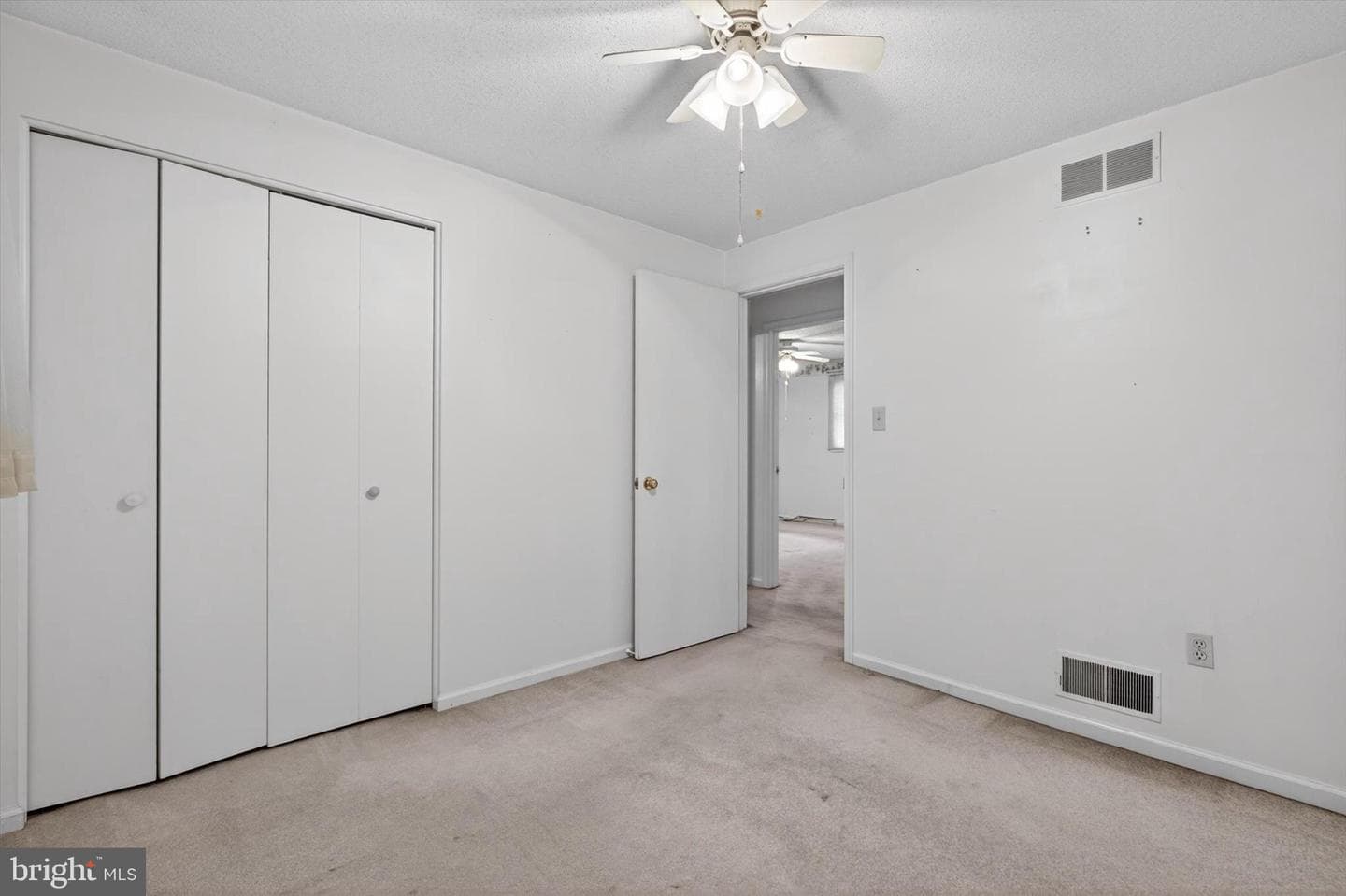 1440 Equestrian Drive photo 12