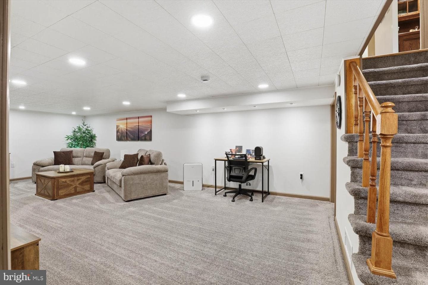 251 S Vernon Street photo 26