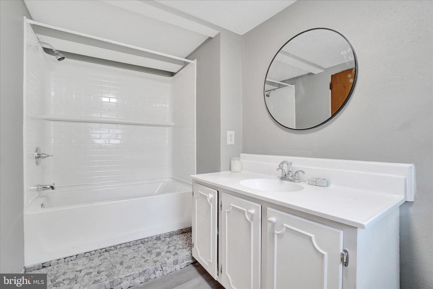 4158 Trowbridge Road photo 15