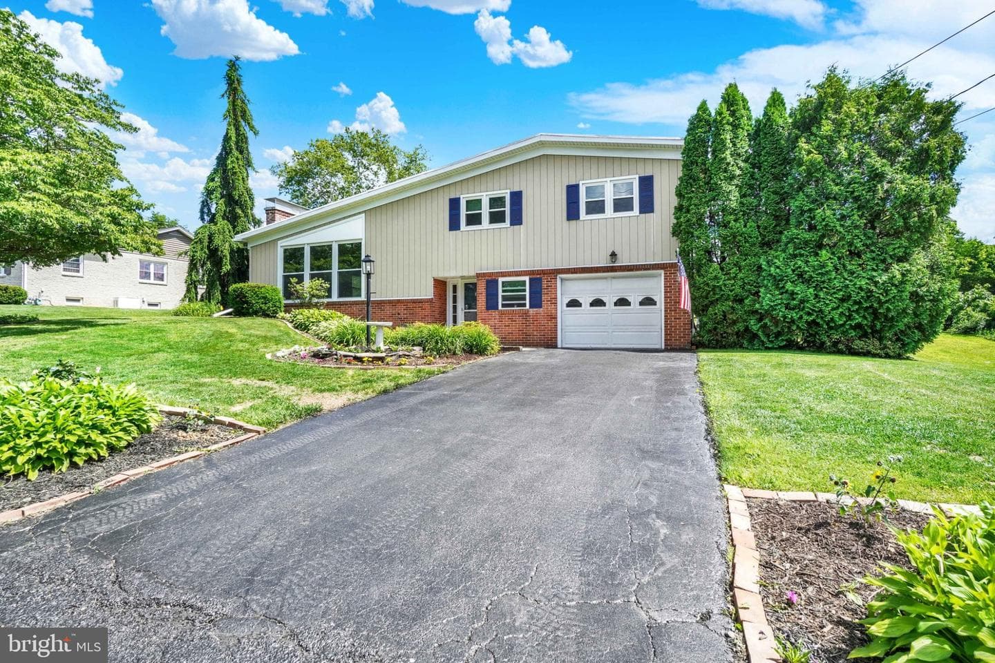 4158 Trowbridge Road, York