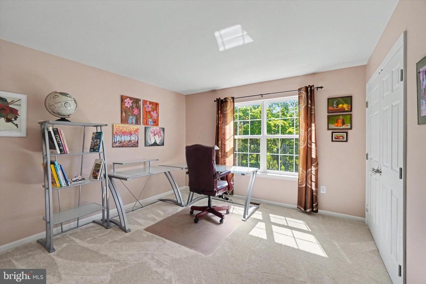2570 Carriage Lane photo 20