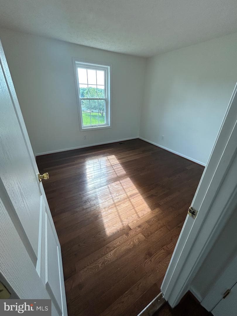 90 Lee Street photo 13