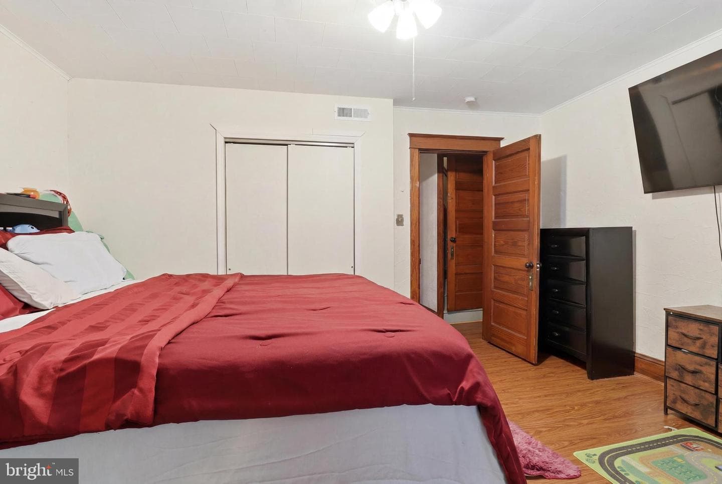 55 E Cottage Place photo 23