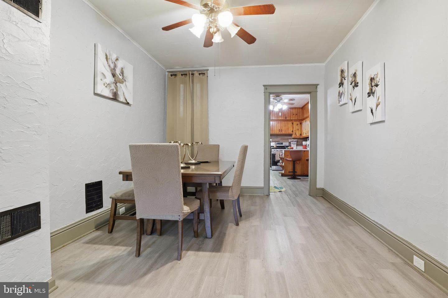55 E Cottage Place photo 8