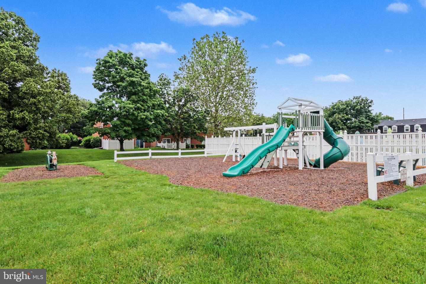 799 Hardwick Place photo 22
