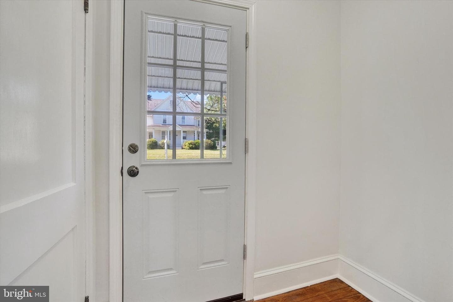 1527 Main Street photo 21