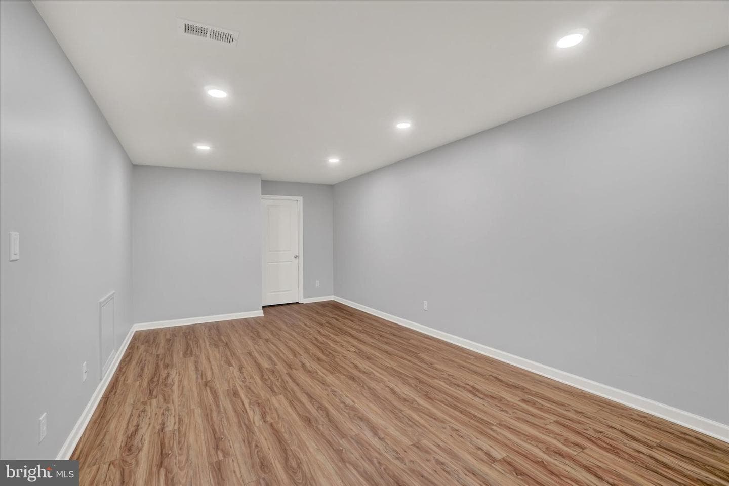 1411 Crest Way photo 24