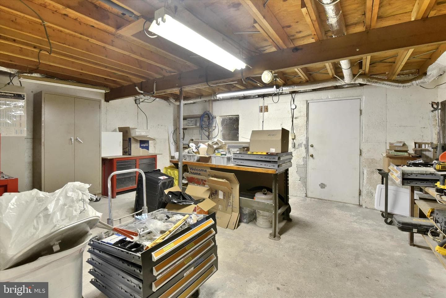 2560 N Sherman Street photo 29