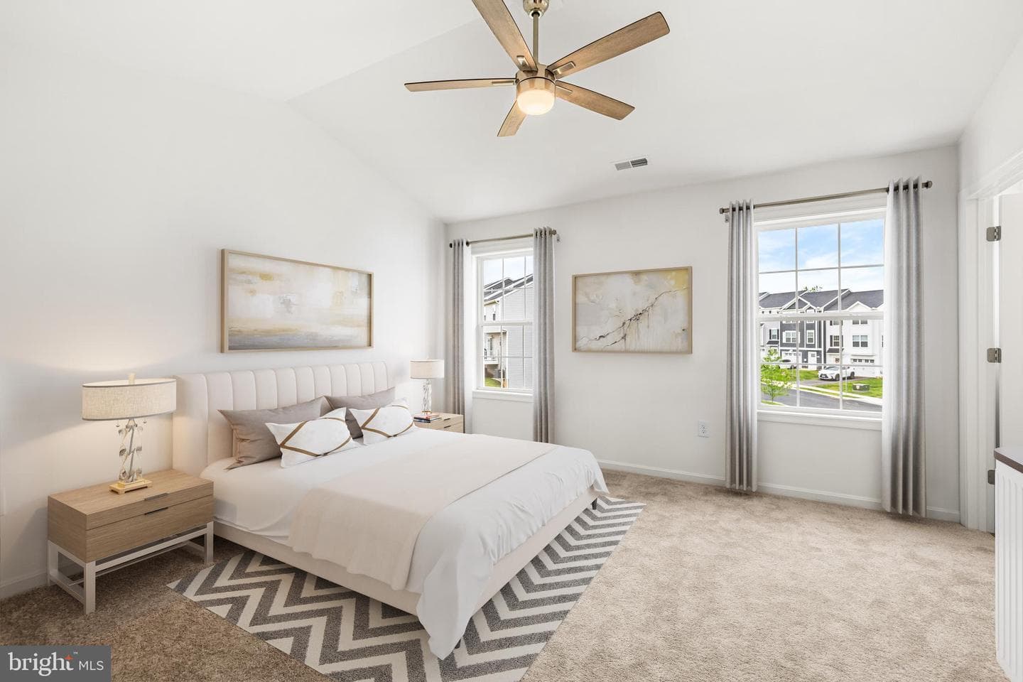 458 Bradford Drive photo 12