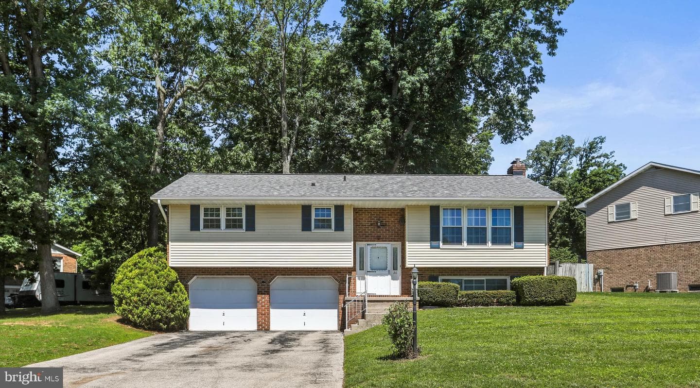 26 Laurel Drive photo 2