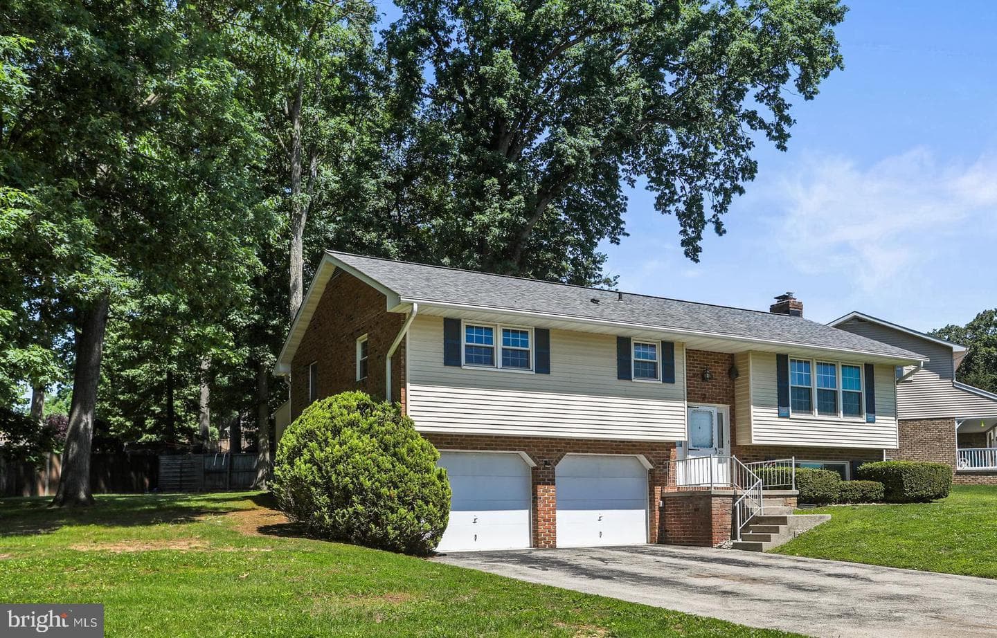 26 Laurel Drive photo 5