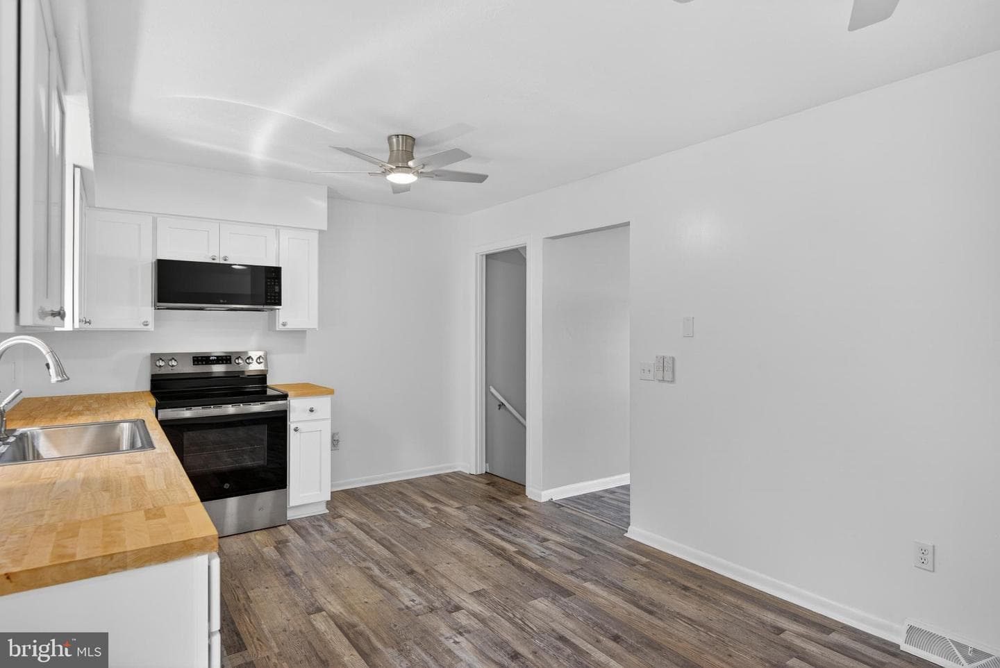 20 Pine Drive photo 11