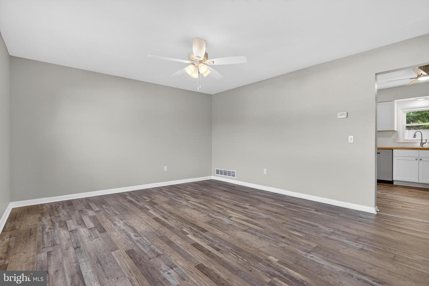 20 Pine Drive photo 16