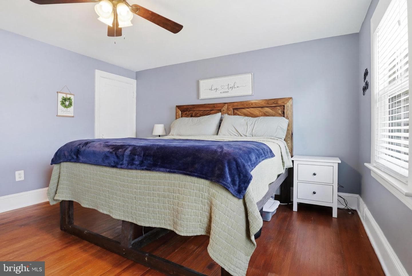 309 W Walnut Street photo 19
