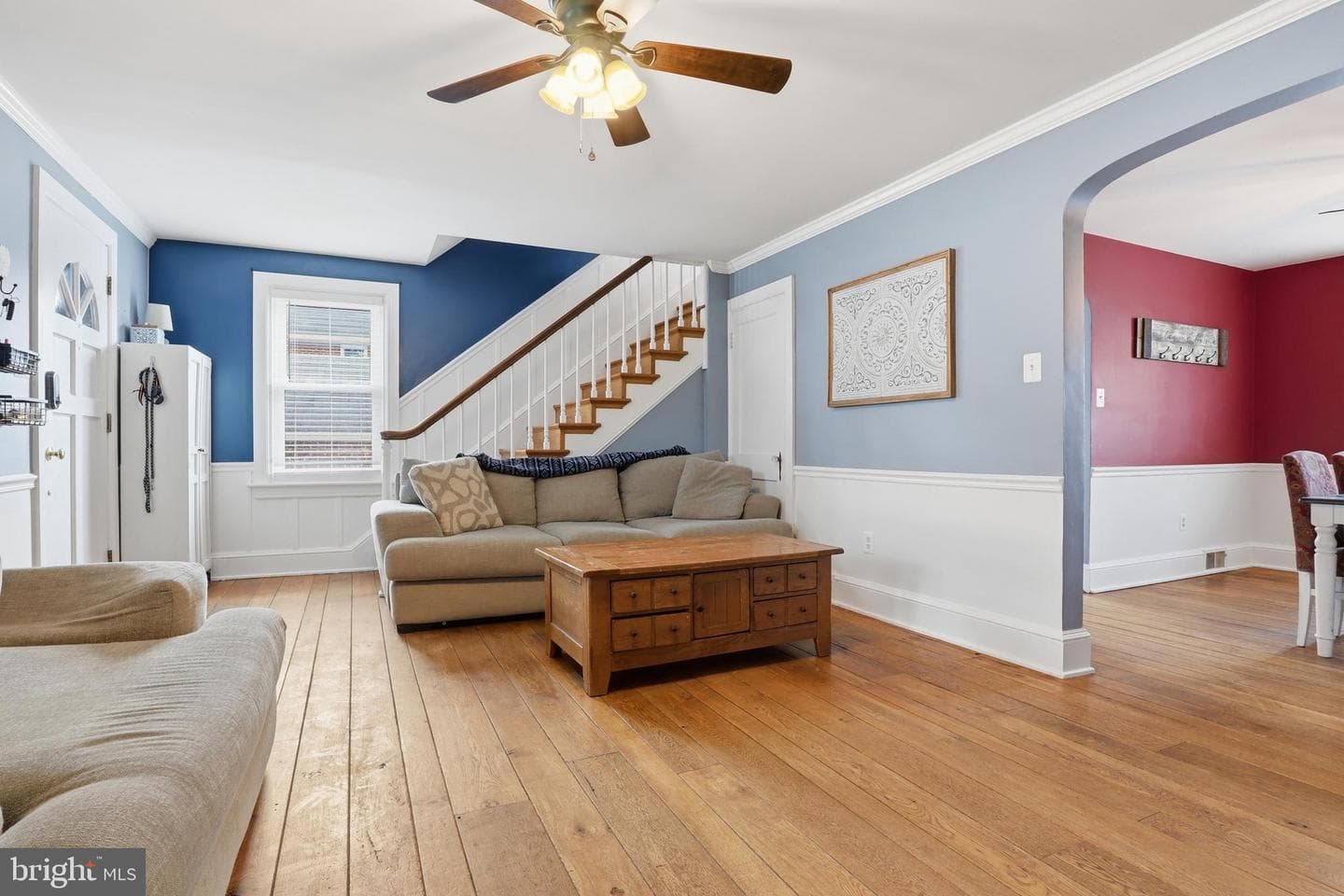 309 W Walnut Street photo 7