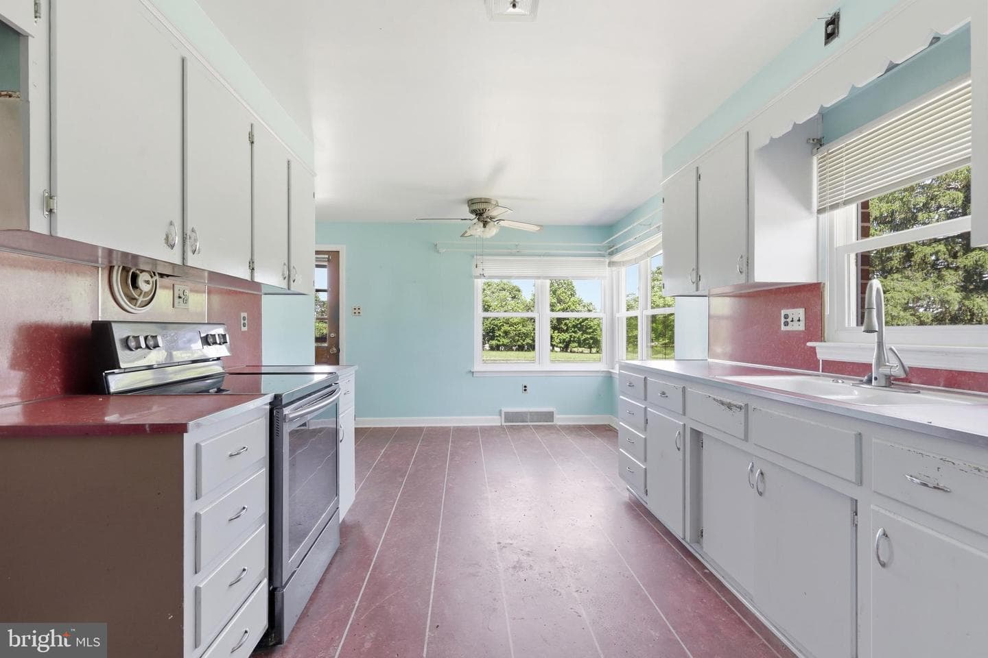 3560 Raintree Road photo 12