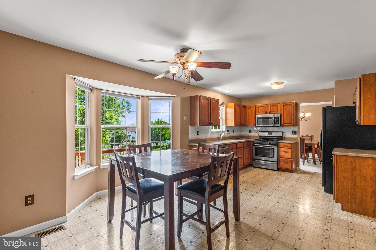 248 Lanie Court photo 13