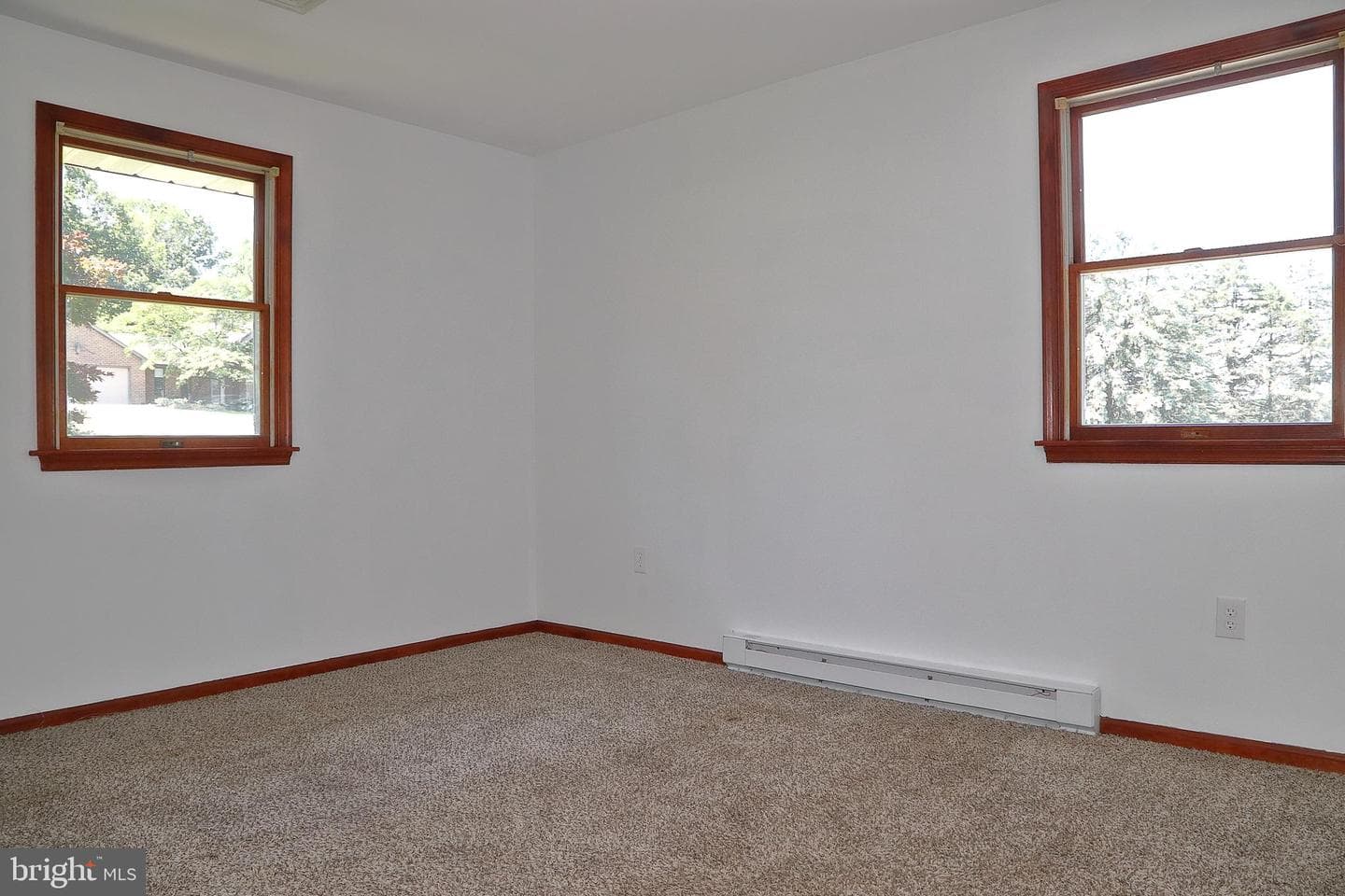 115 Greenwood Road photo 11
