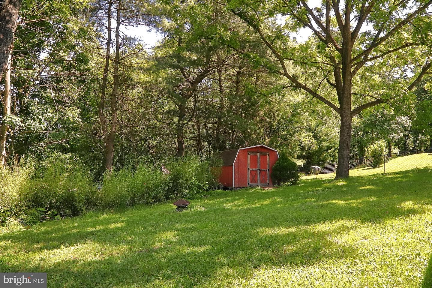 115 Greenwood Road photo 5