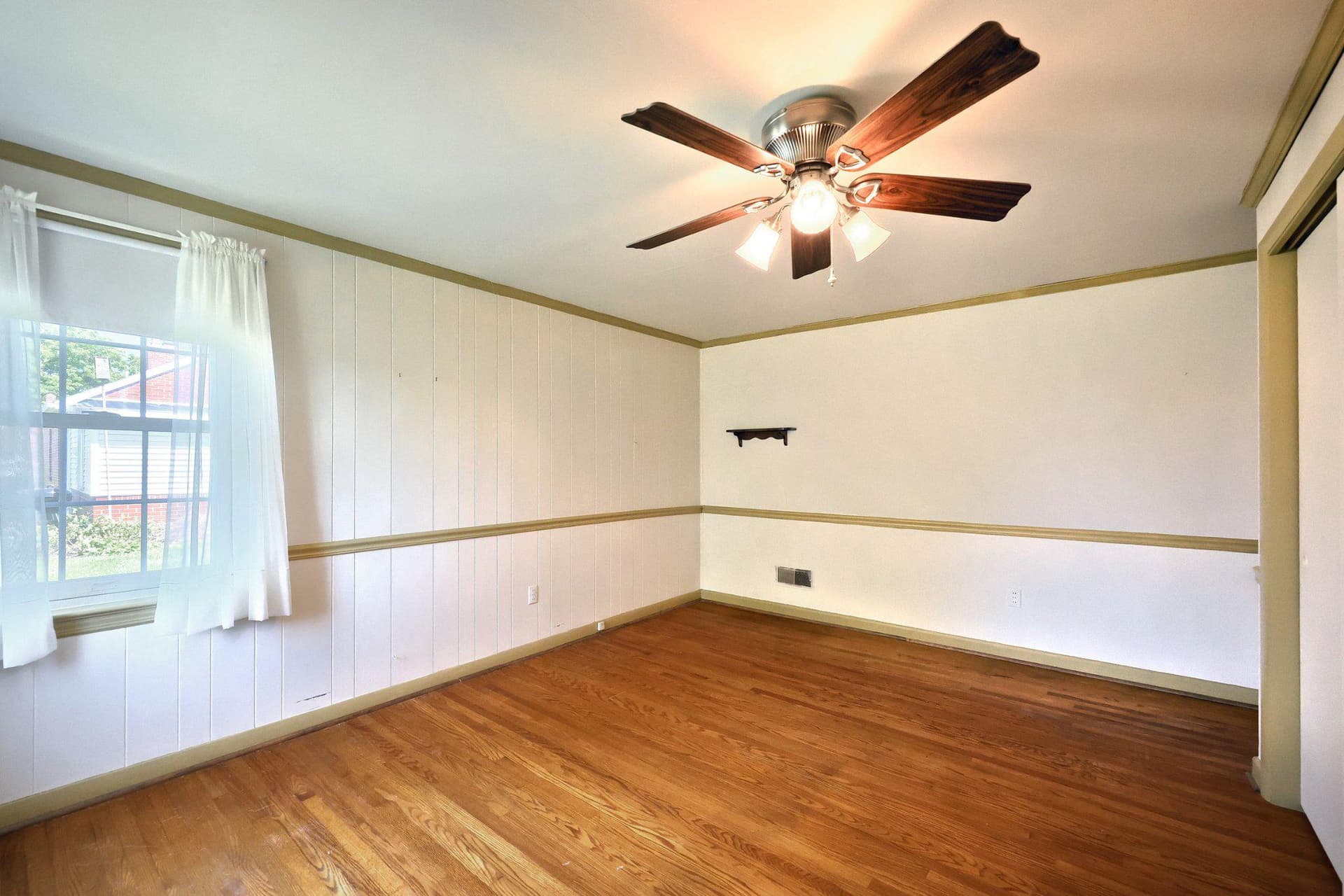 3999 Palmer Avenue photo 23