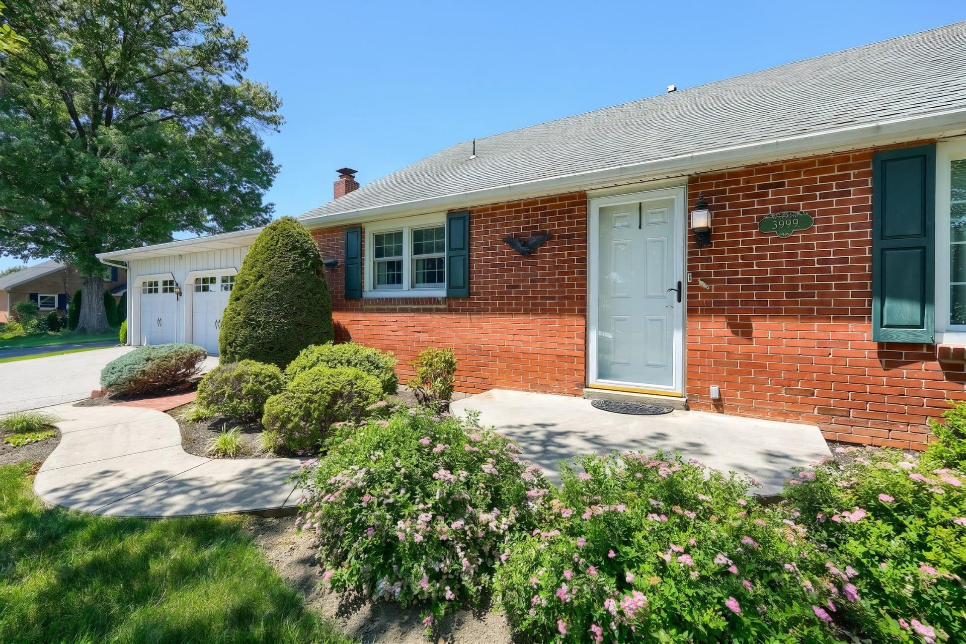 3999 Palmer Avenue photo 5