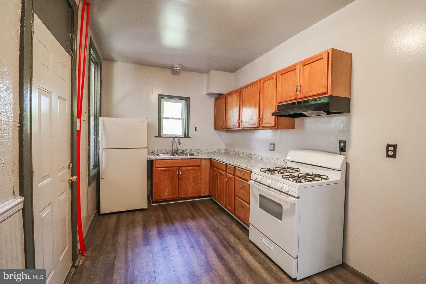 121 S West Street photo 8