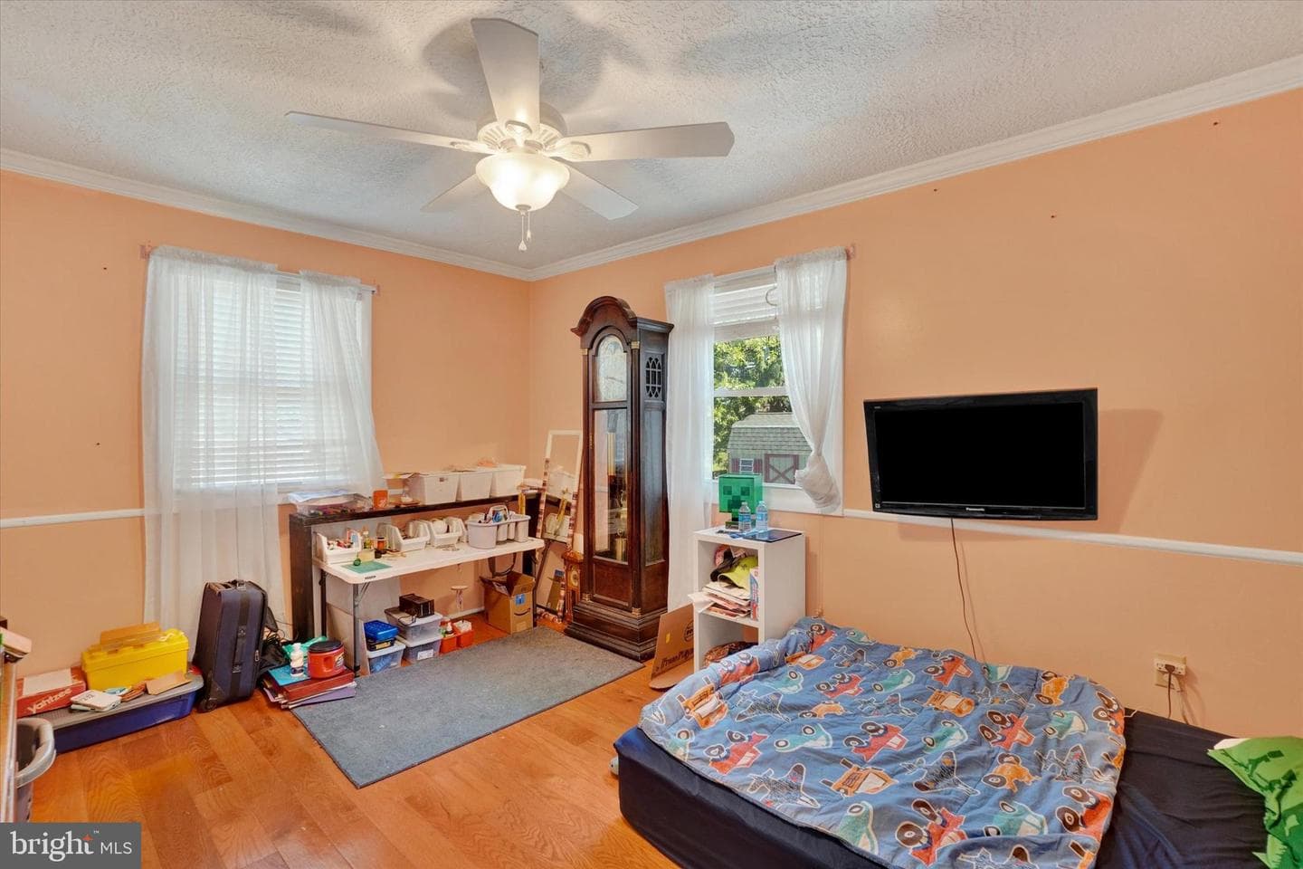 105 Lexington Road photo 15