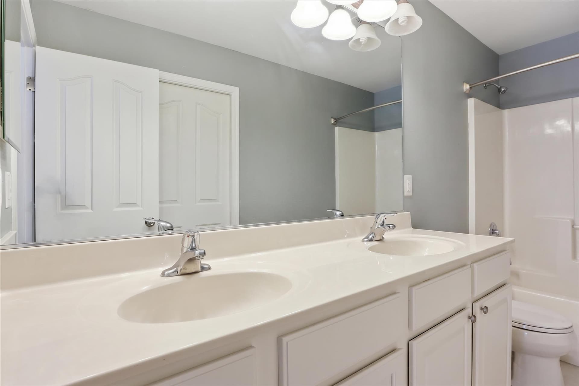 1042 Silver Maple Circle photo 38