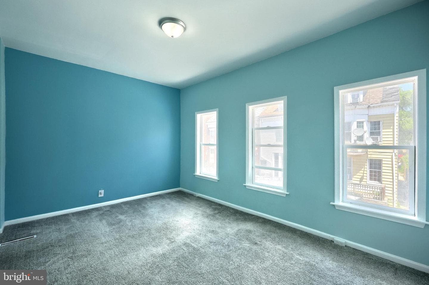 522 S Duke Street photo 15