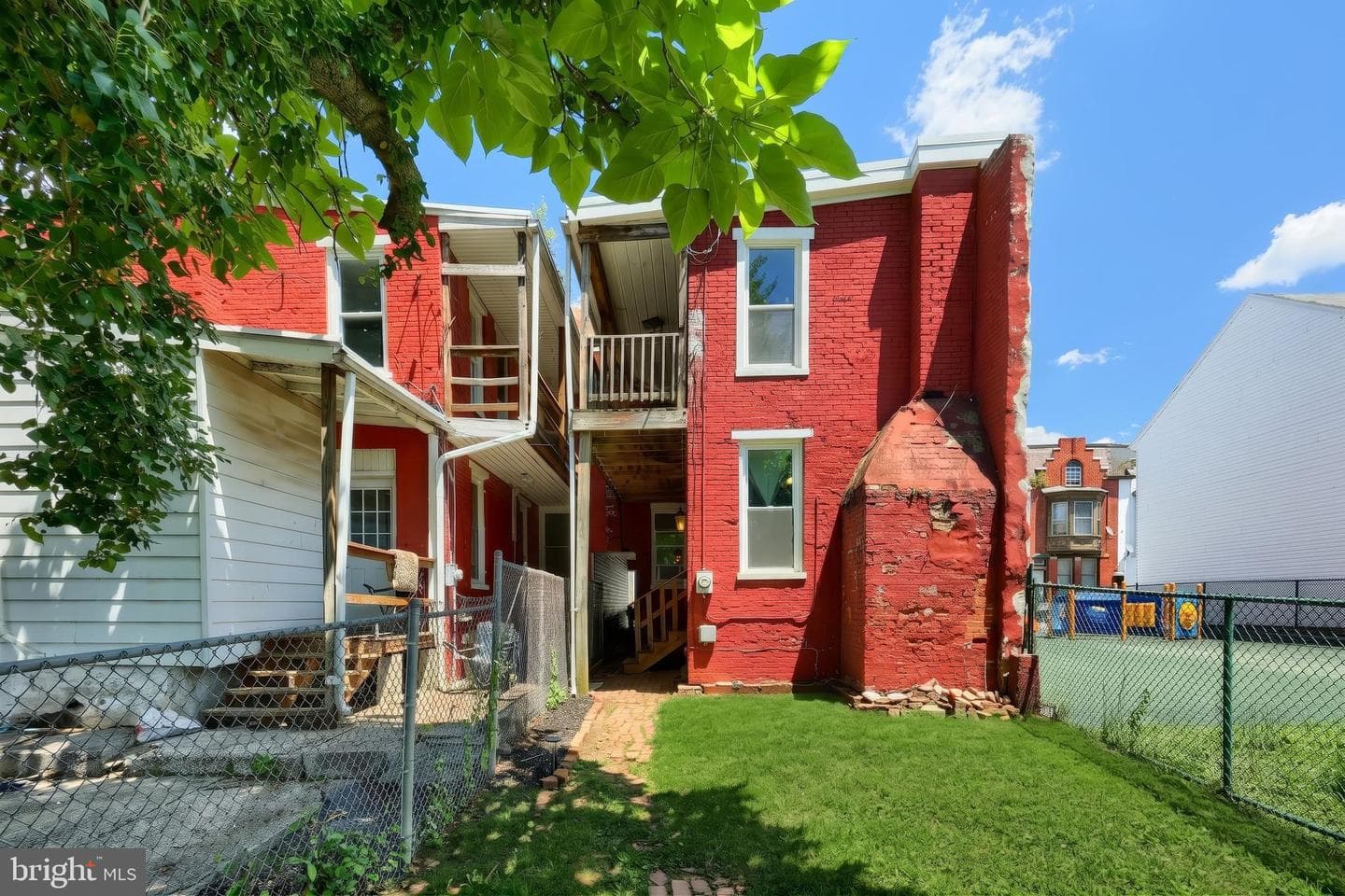 522 S Duke Street photo 24
