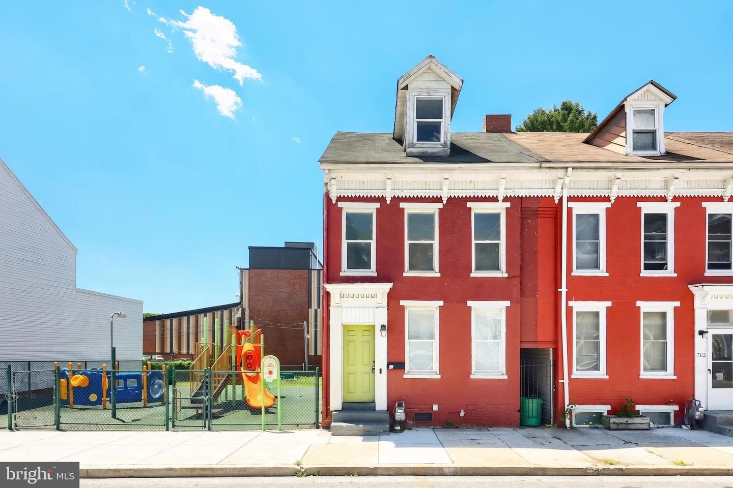 522 S Duke Street photo 3