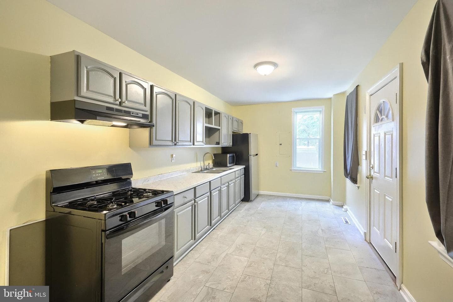 522 S Duke Street photo 8