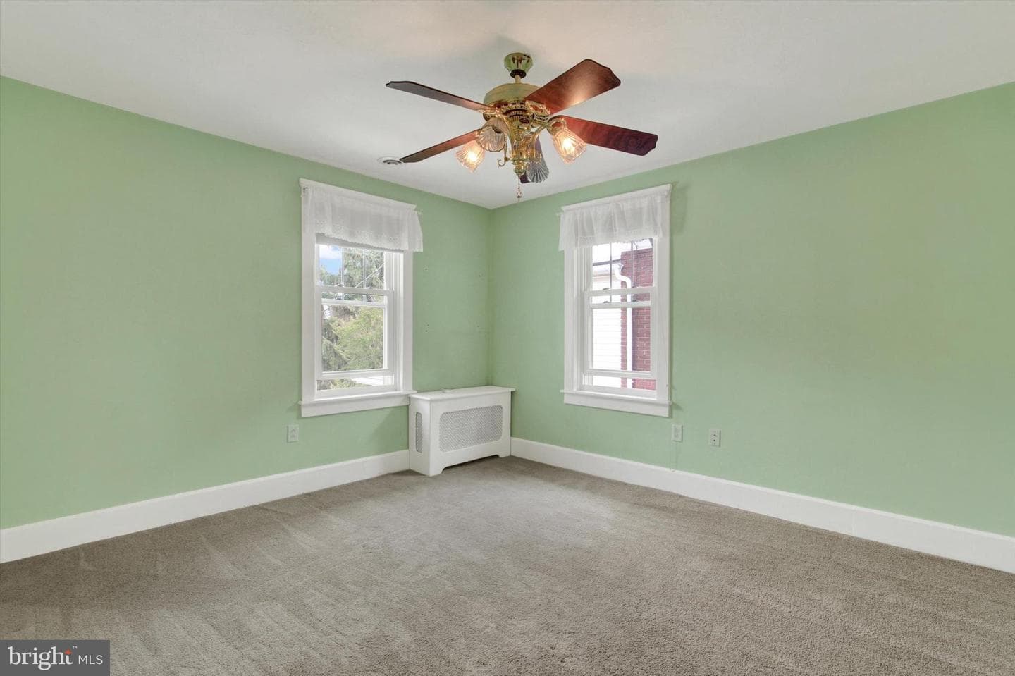 244 Baer Avenue photo 20