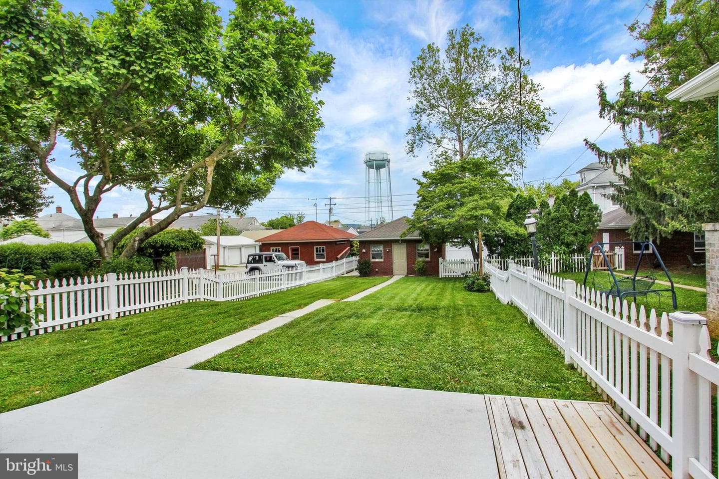 244 Baer Avenue photo 35