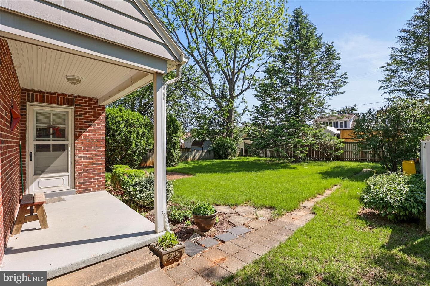 457 Tioga Street photo 28