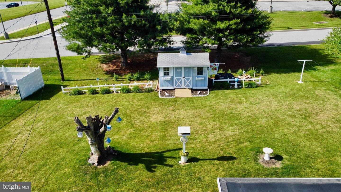 111 Haybrook Drive photo 52