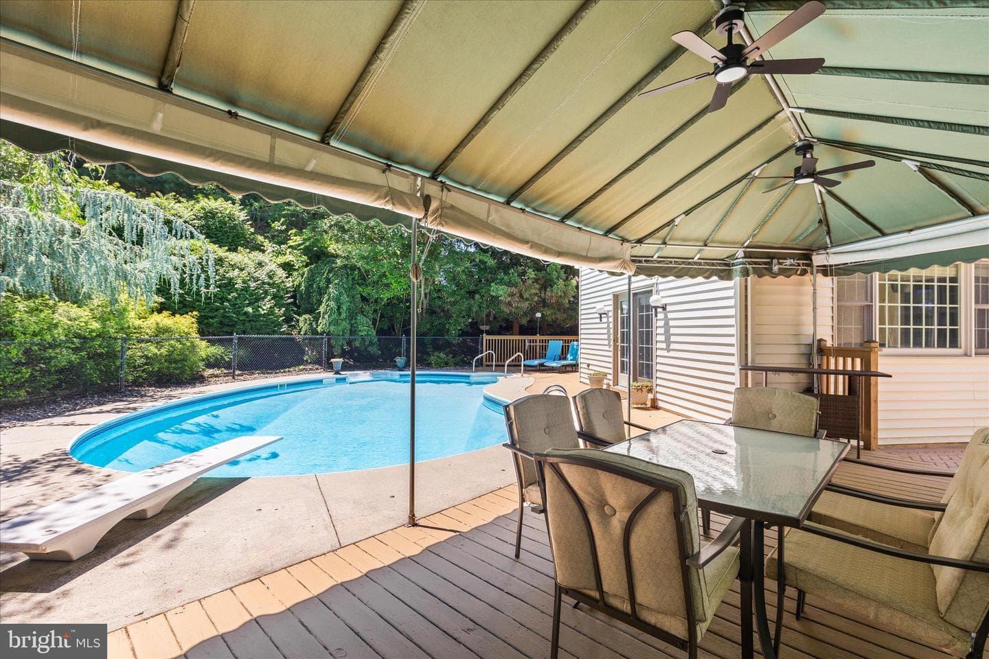 660 Woodside Road photo 50