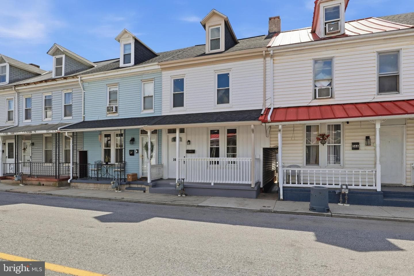 368 Norway St photo 3