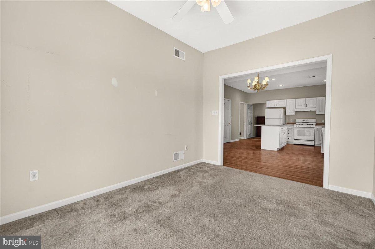 443 Parkview Lane #22 photo 13