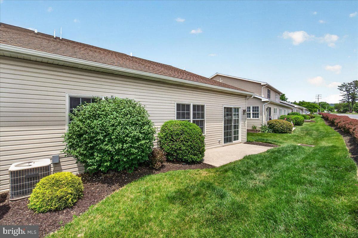 443 Parkview Lane #22 photo 23
