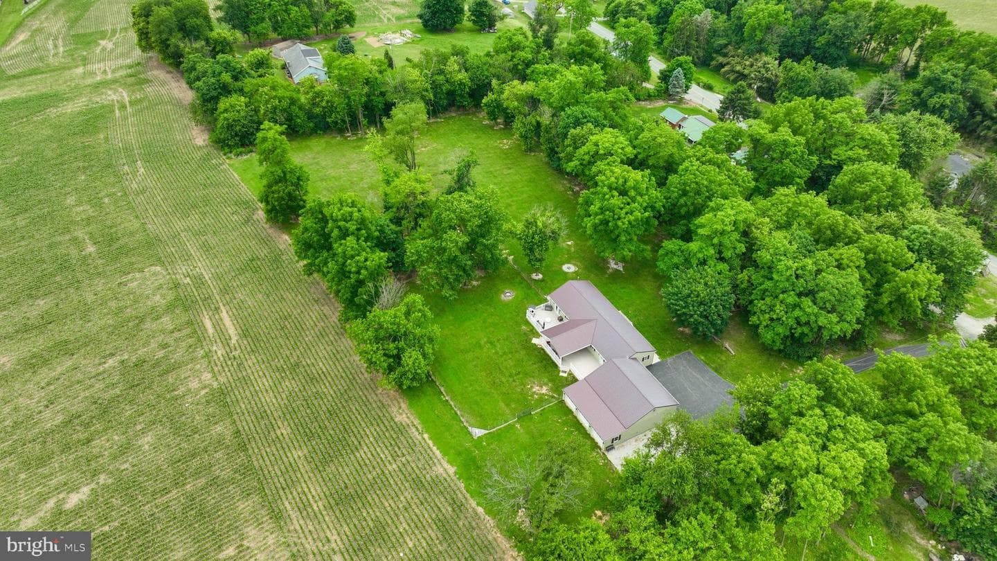 1025 White Oak Road photo 9