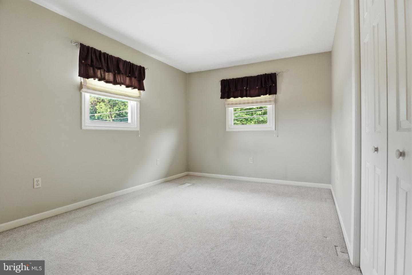 30 Hill Drive photo 19