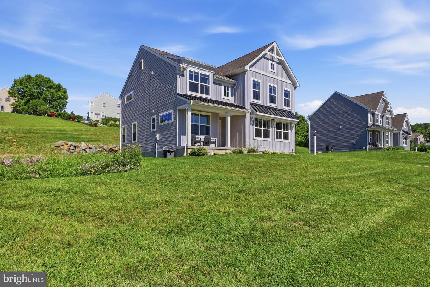 525 Dietz Road photo 46