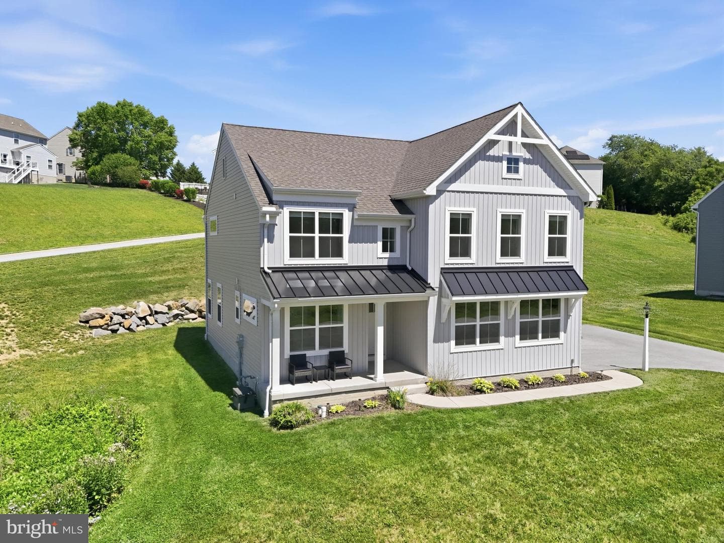 525 Dietz Road photo 65