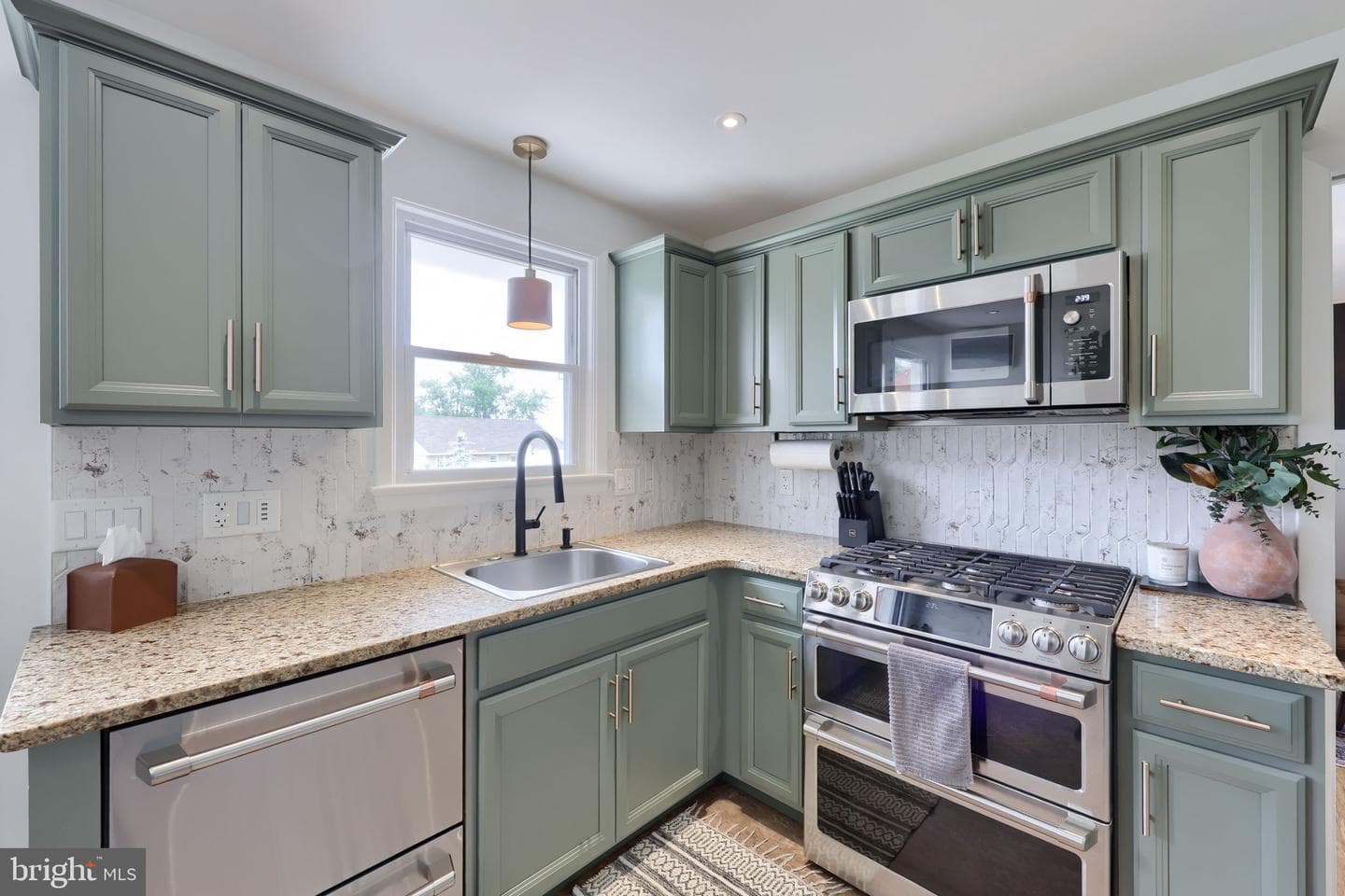 1731 Randolph Drive photo 15